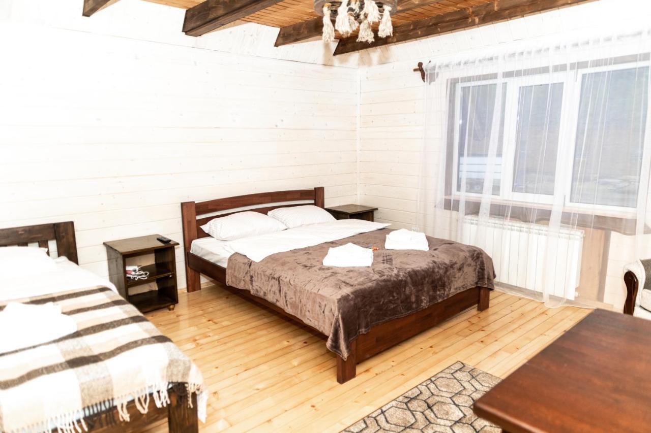 Wood House Hotel Pilipets Ngoại thất bức ảnh