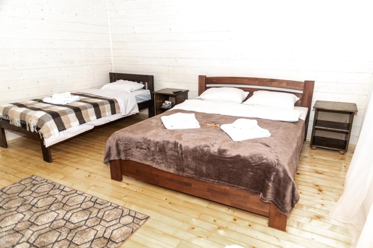 Wood House Hotel Pilipets Ngoại thất bức ảnh