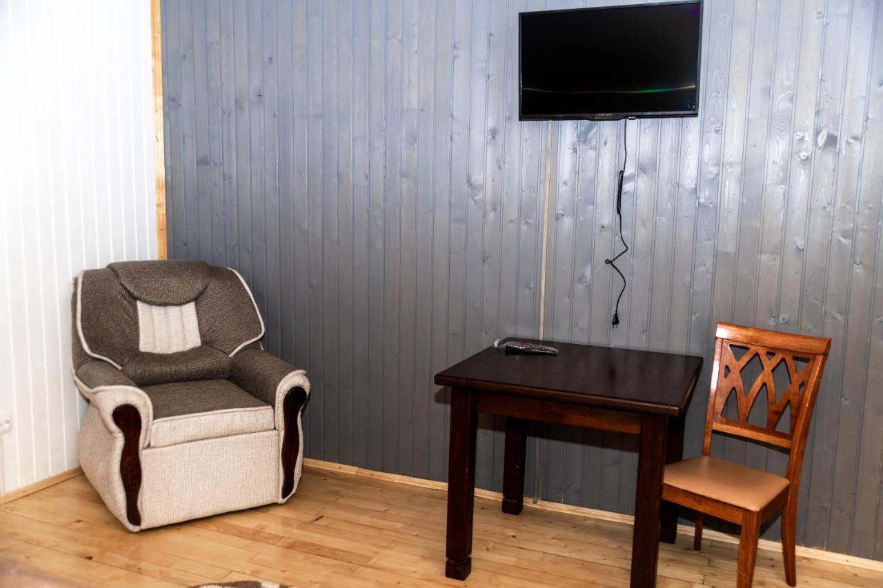 Wood House Hotel Pilipets Ngoại thất bức ảnh