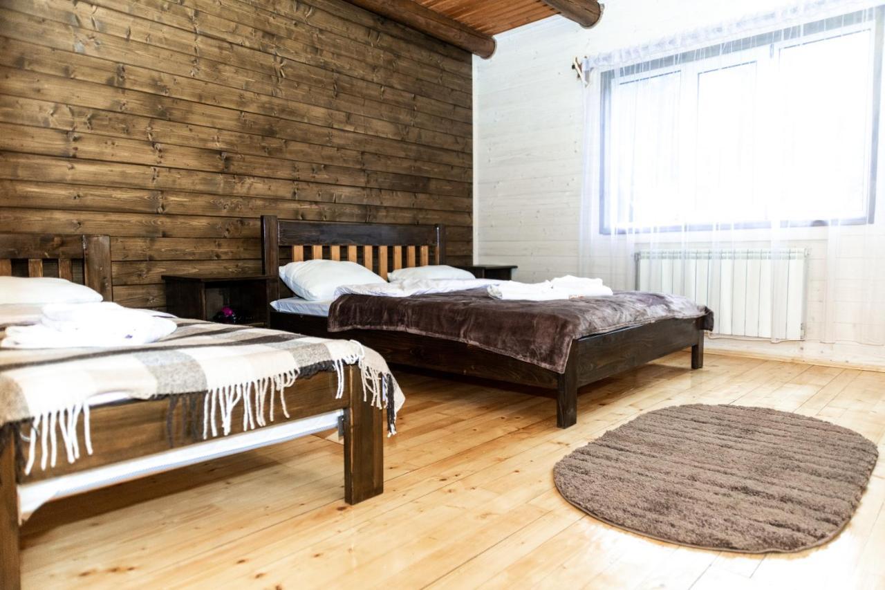 Wood House Hotel Pilipets Ngoại thất bức ảnh