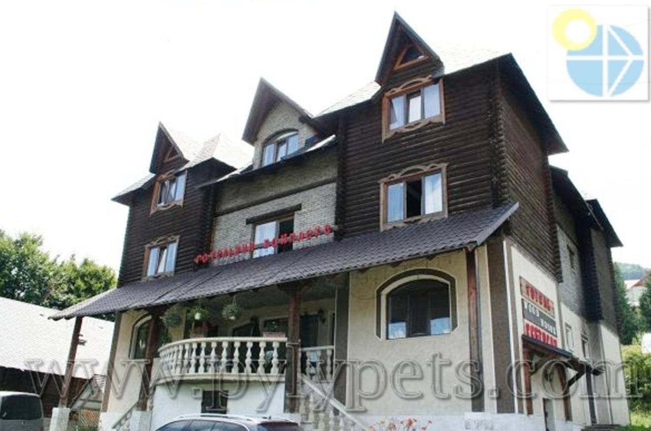 Wood House Hotel Pilipets Ngoại thất bức ảnh